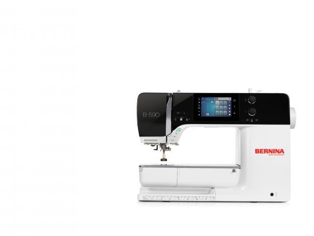 Bernina 590 incl. BSR mit Stickmodul M (SDT) 